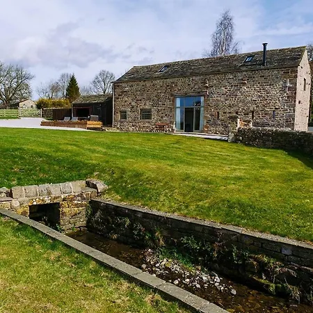 Tithe Barn, Holiday home *