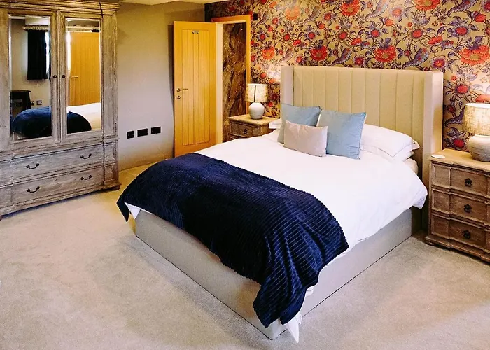 Tithe Barn, * Skipton