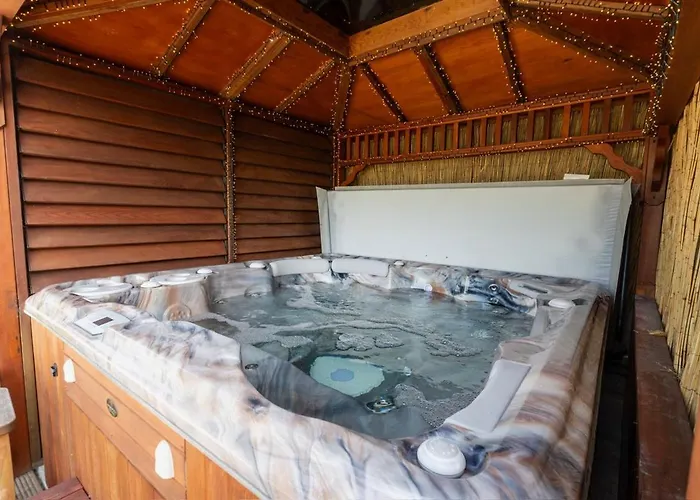 Tithe Barn, Holiday home